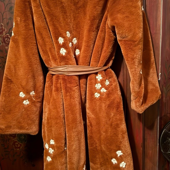 TACH x Free people Camelot Teddy Jacket with Floral Embroidery - Picture 4 of 5